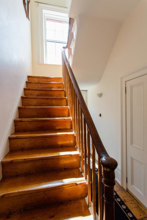 Grand Old Duke - Accommodation Newcastle 14