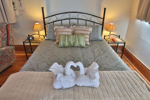 Stamps Of Stanley - Accommodation Newcastle 14