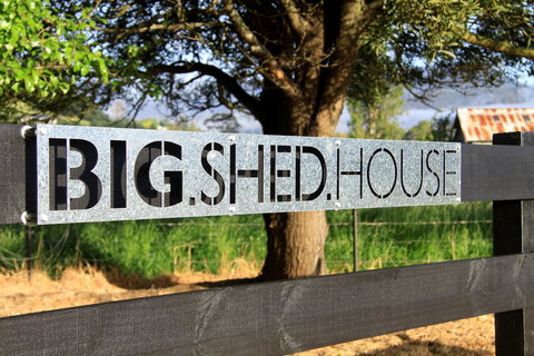 BIG.SHED.HOUSE - Accommodation Newcastle 10