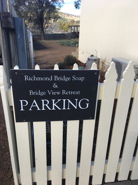 Bridge View Retreat - Accommodation Newcastle 13