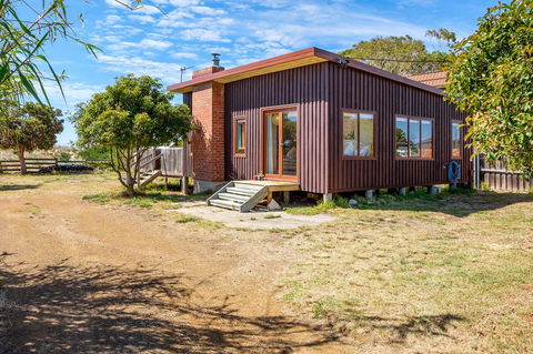 Aqua Beachfront! - Accommodation Newcastle 15