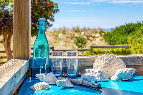 Aqua Beachfront! - Accommodation Newcastle 11