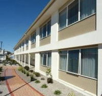 Edgewater Hotel - Accommodation Newcastle
