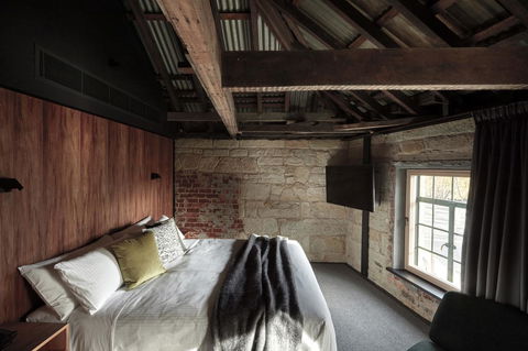 Moss Hotel - Accommodation Newcastle 10