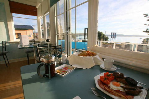Freycinet Waters - Accommodation Newcastle 3