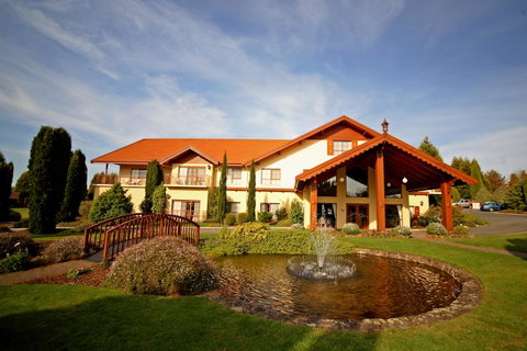 Tamar Valley Resort Grindelwald - Accommodation Newcastle 1