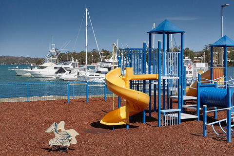 Bayside Hotel - Accommodation Newcastle 2