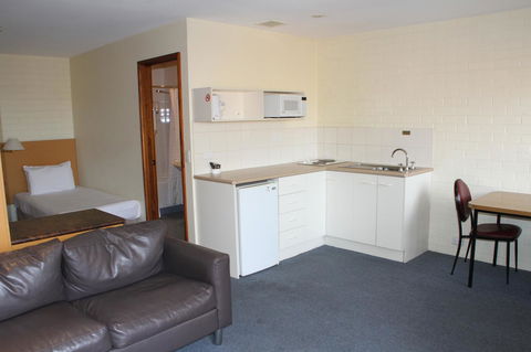 Bay Hotel Apartments - Accommodation Newcastle 28