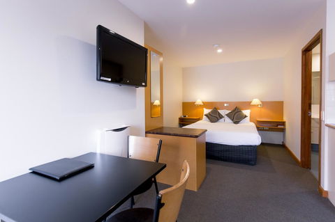 Bay Hotel Apartments - Accommodation Newcastle 20