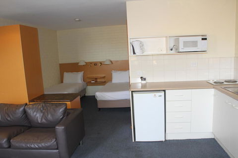 Bay Hotel Apartments - Accommodation Newcastle 29