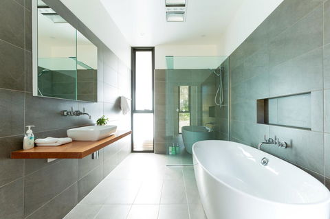 Blessington Beach Retreat - Accommodation Newcastle 18