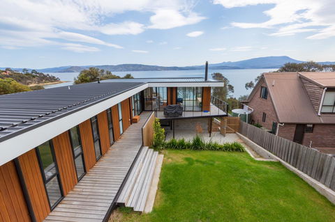 Blessington Beach Retreat - Accommodation Newcastle 28