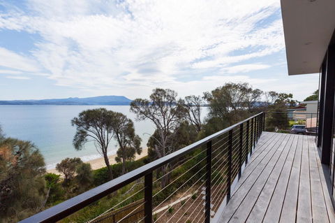 Blessington Beach Retreat - Accommodation Newcastle 31
