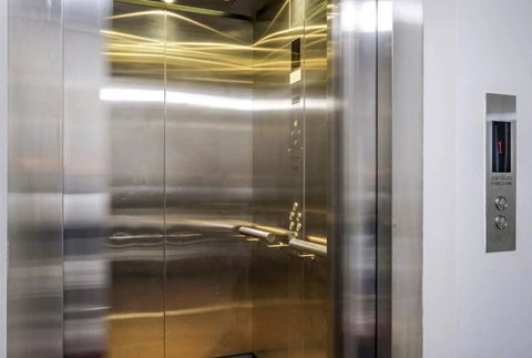 Battery Point Apartment With Car Park - Accommodation Newcastle 19