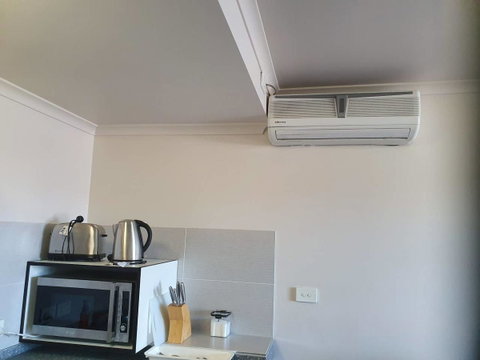 Battery Point Apartment With Car Park - Accommodation Newcastle 20