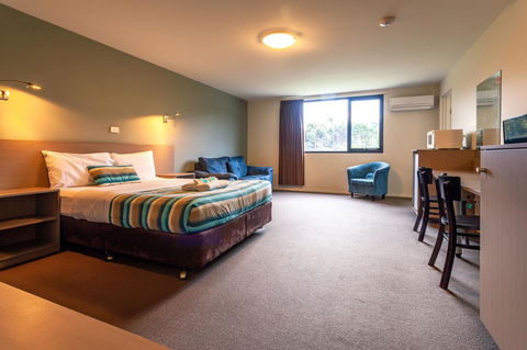 Kingston Hotel - Accommodation Newcastle 3