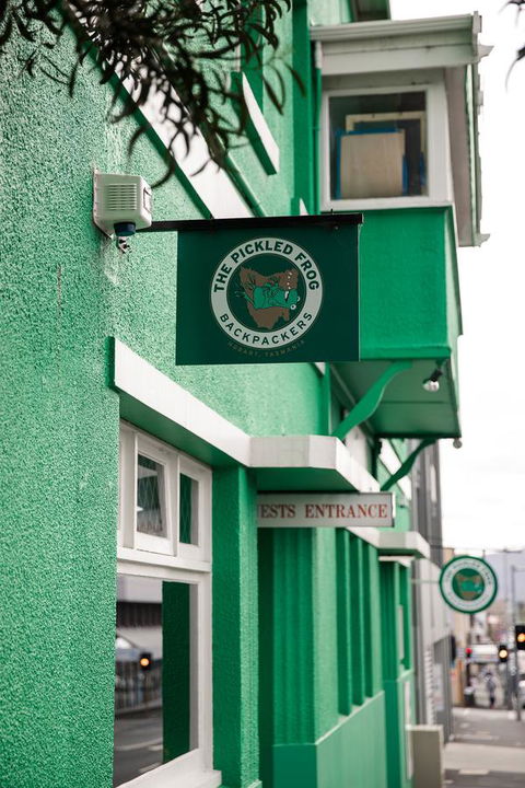 The Pickled Frog - Accommodation Newcastle 15