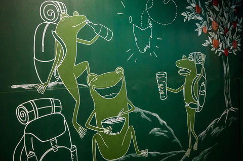 The Pickled Frog - Accommodation Newcastle 20