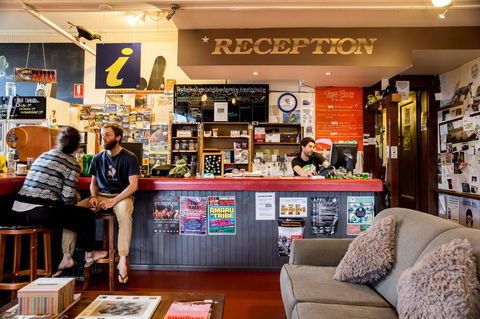 The Pickled Frog - Accommodation Newcastle 0