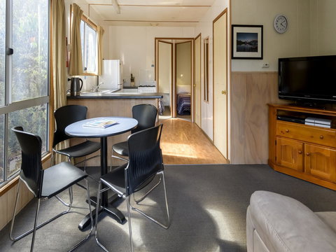 Discovery Parks - Cradle Mountain - Accommodation Newcastle 4