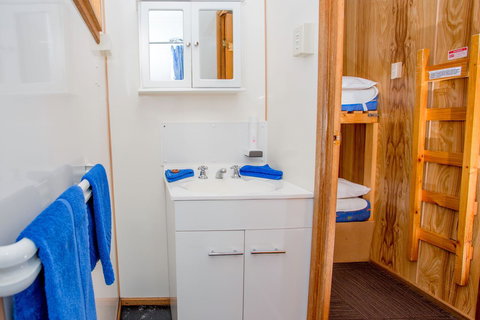 Discovery Parks - Cradle Mountain - Accommodation Newcastle 37