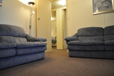 GreenGate Cottages - Accommodation Newcastle 11