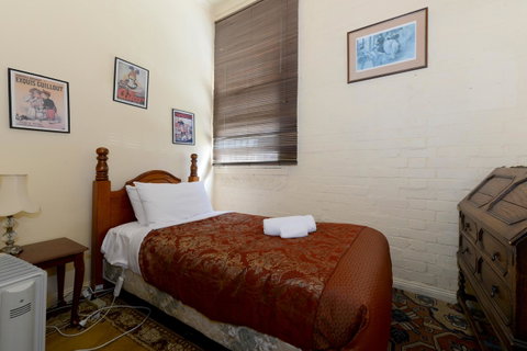 Edinburgh Gallery Bed & Breakfast - Accommodation Newcastle 28