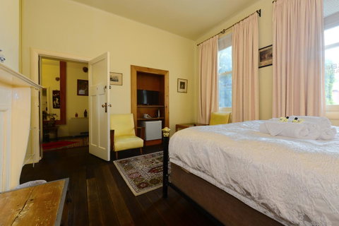 Edinburgh Gallery Bed & Breakfast - Accommodation Newcastle 23