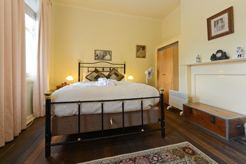Edinburgh Gallery Bed & Breakfast - Accommodation Newcastle 24