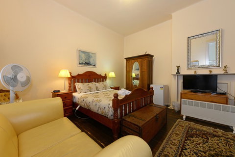 Edinburgh Gallery Bed & Breakfast - Accommodation Newcastle 41