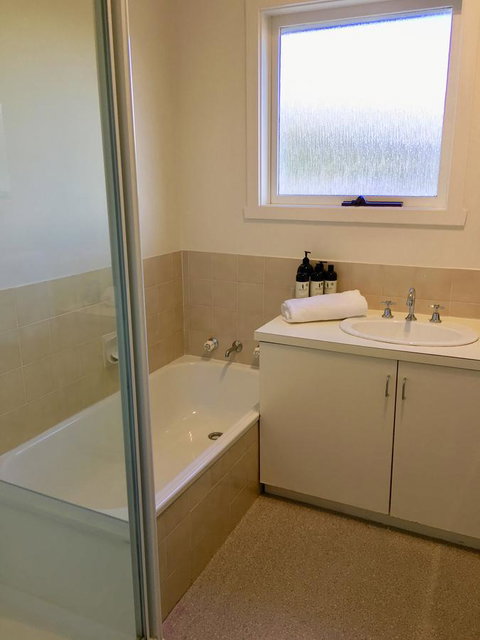 4 At 8 Townhouse Newcastle St - Accommodation Newcastle 9