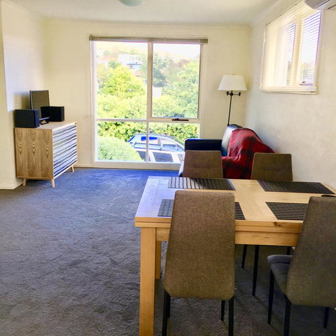 4 At 8 Townhouse Newcastle St - Accommodation Newcastle 12