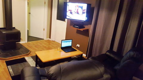 Cradle Alpine Retreat - Accommodation Newcastle 41