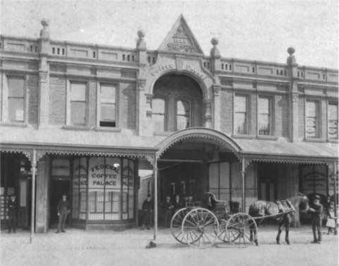The Old Federal Coffee Palace - Accommodation Newcastle 0