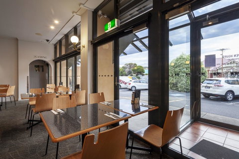 Black Buffalo - Accommodation Newcastle 20