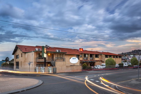 Black Buffalo - Accommodation Newcastle 16