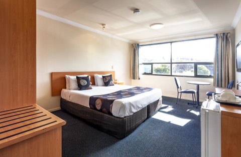Black Buffalo - Accommodation Newcastle 0