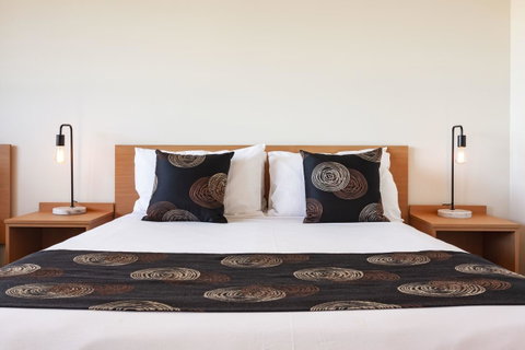 Black Buffalo - Accommodation Newcastle 2