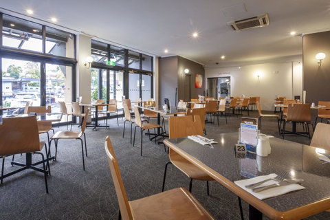 Black Buffalo - Accommodation Newcastle 21