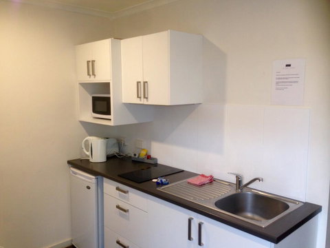 Abel Tasman Airport Motor Inn - Accommodation Newcastle 4