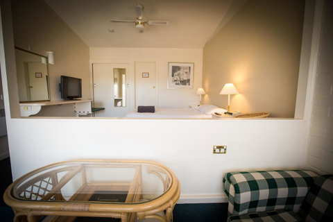 Abel Tasman Airport Motor Inn - Accommodation Newcastle 37