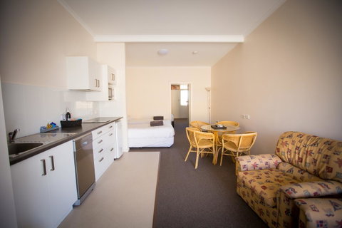 Abel Tasman Airport Motor Inn - Accommodation Newcastle 32