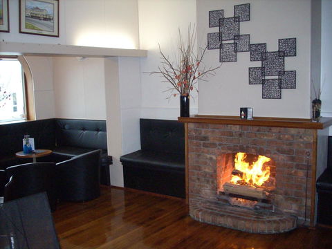 Bridge Hotel - Accommodation Newcastle 17