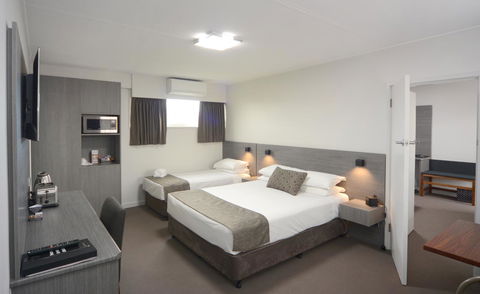 Bridge Hotel - Accommodation Newcastle 2