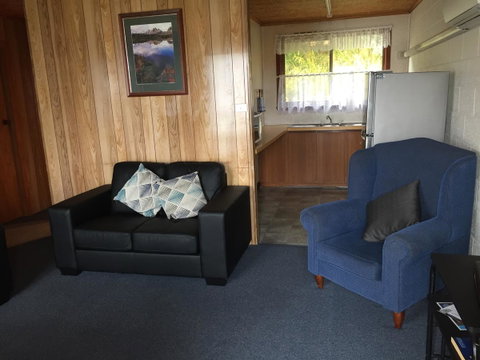 Regatta Point Tavern & Holiday Villas - Accommodation Newcastle 12