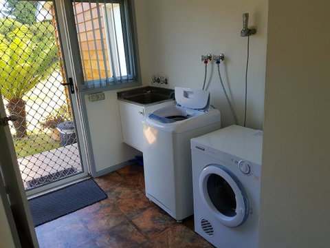 Regatta Point Tavern & Holiday Villas - Accommodation Newcastle 31