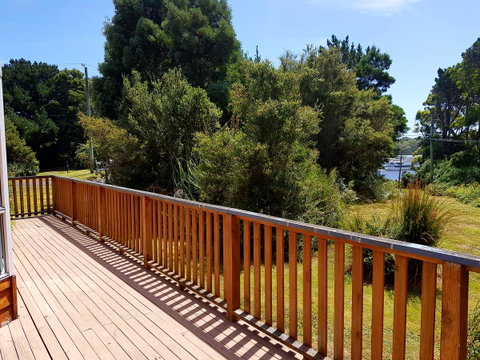 Regatta Point Tavern & Holiday Villas - Accommodation Newcastle 32
