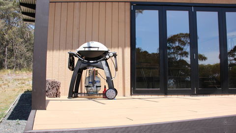 BAY OF FIRES ECO HUT Off Grid Experience At Binalong Bay - Accommodation Newcastle 14