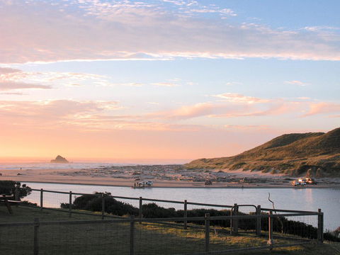 Arthur Riverfront And Sea Lodge Downstream - Accommodation Newcastle 21