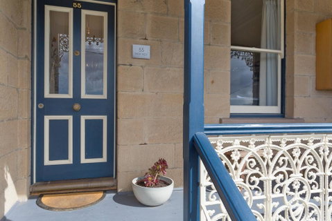 WEST NEST | Classic 3BR Hobart Terrace BEST Location, View, Close To City - Accommodation Newcastle 26